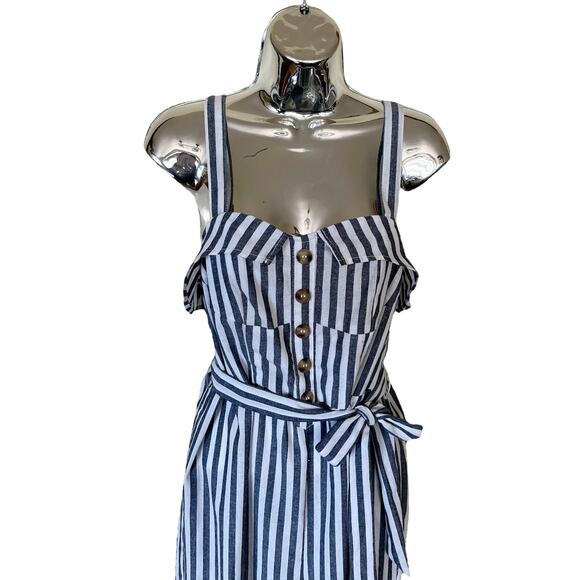 BLUSH J Striped Jumpsuit Blue White Chambray Sleeveless Belted Crop Medium EUC - Picture 5 of 10